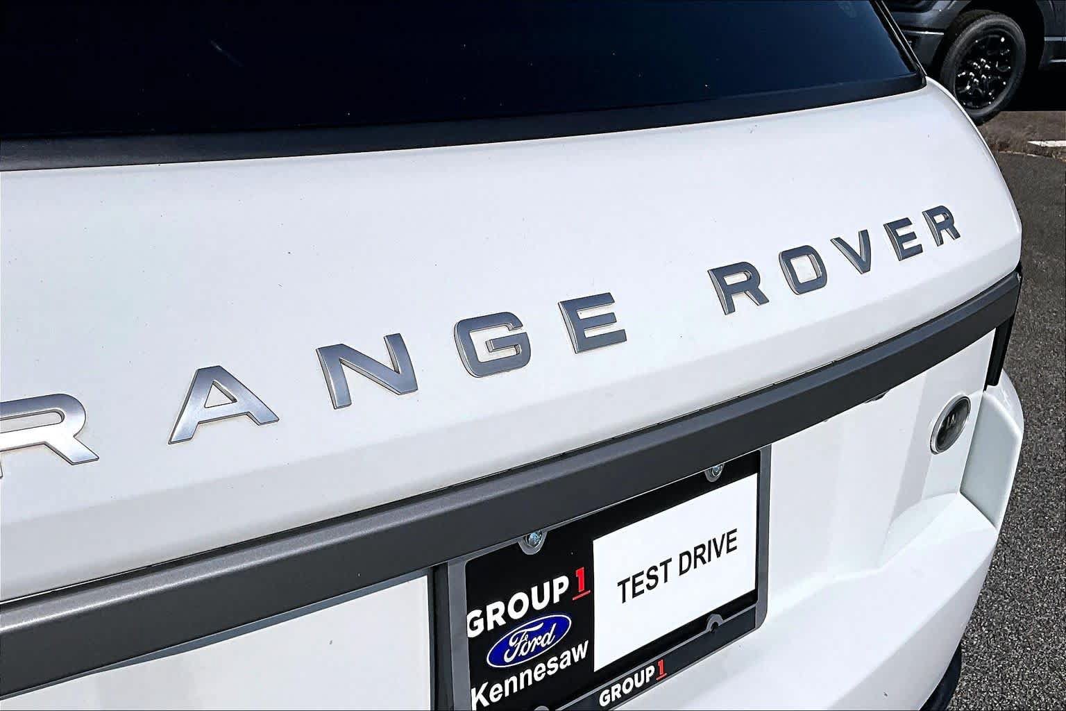 Used 2018 Land Rover Range Rover Evoque SE AWD/4WD image 30