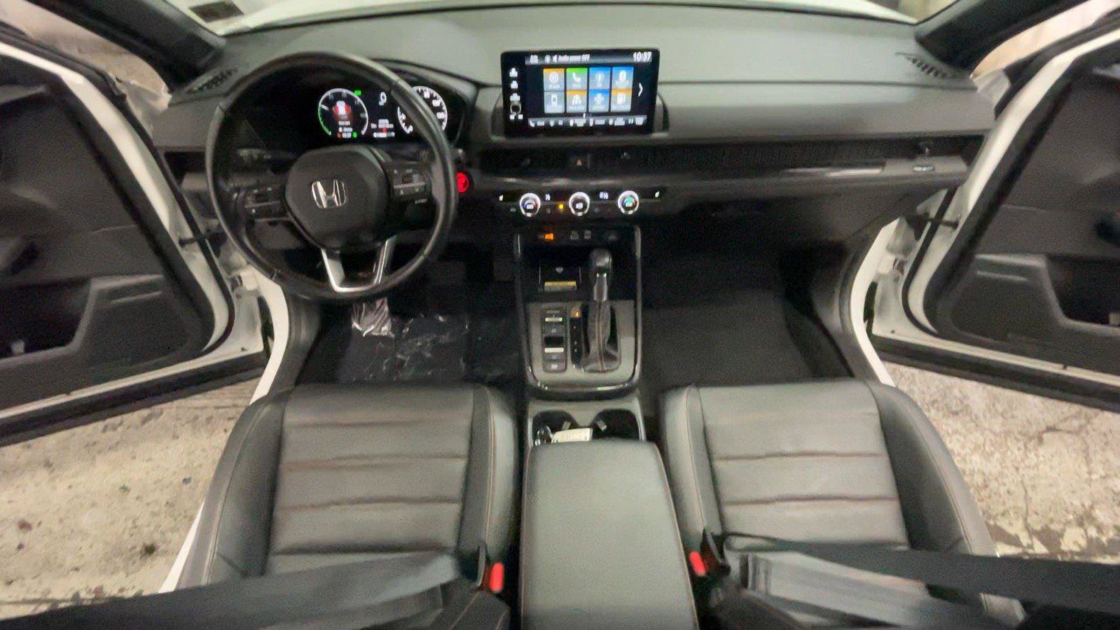 Used 2025 Honda CR-V Sport-L image 28