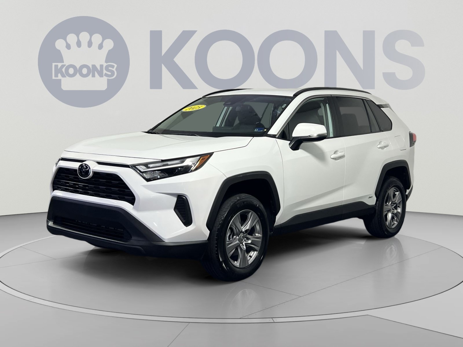 Used 2025 Toyota RAV4 XLE