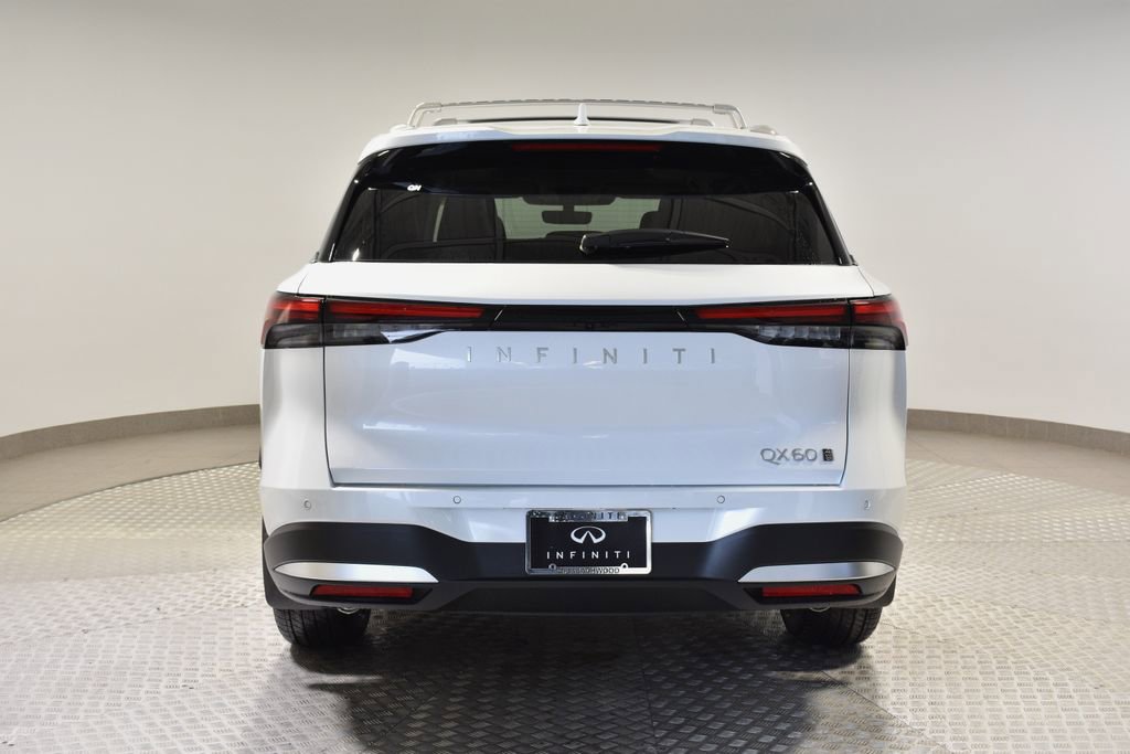 New 2026 INFINITI QX60 Luxe w/ Family Package image 4