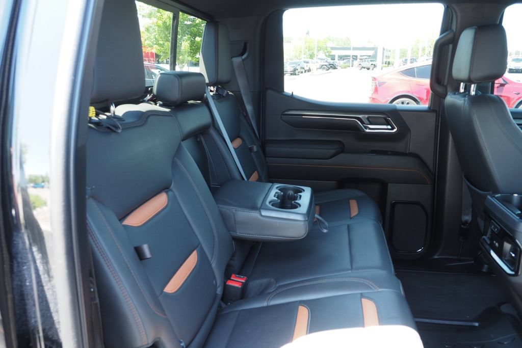 Used 2024 GMC Sierra 1500 AT4 w/ Technology Package AWD/4WD image 20