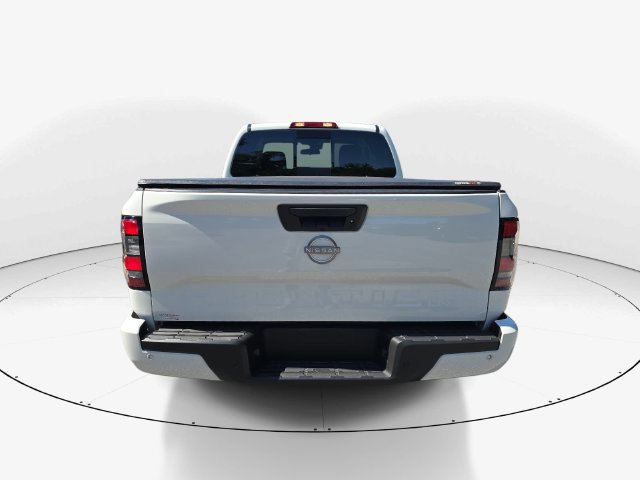 Used 2025 Nissan Frontier SV RWD image 7
