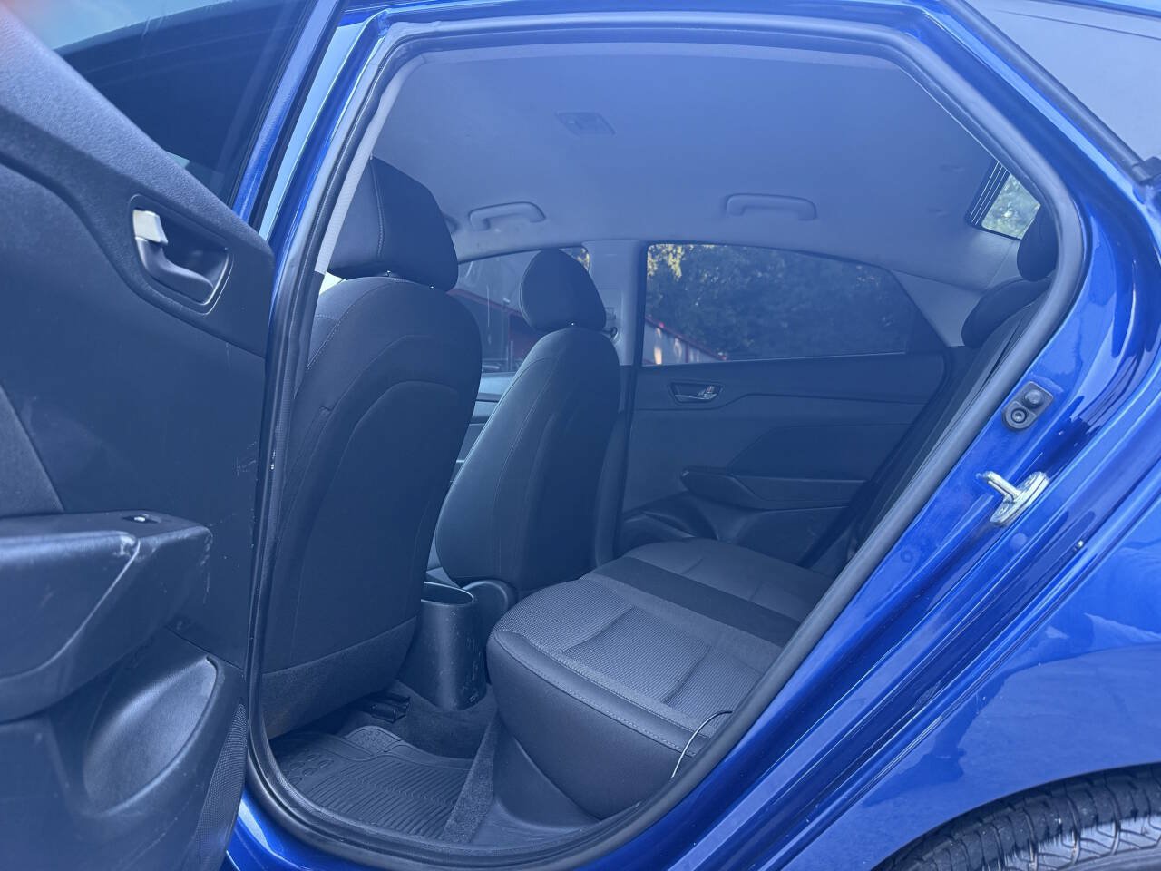 Used 2022 Hyundai Accent SE FWD image 20