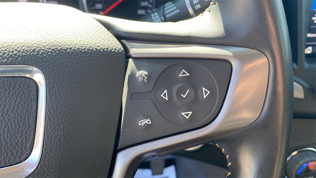 Used 2022 GMC Terrain AT4 image 27