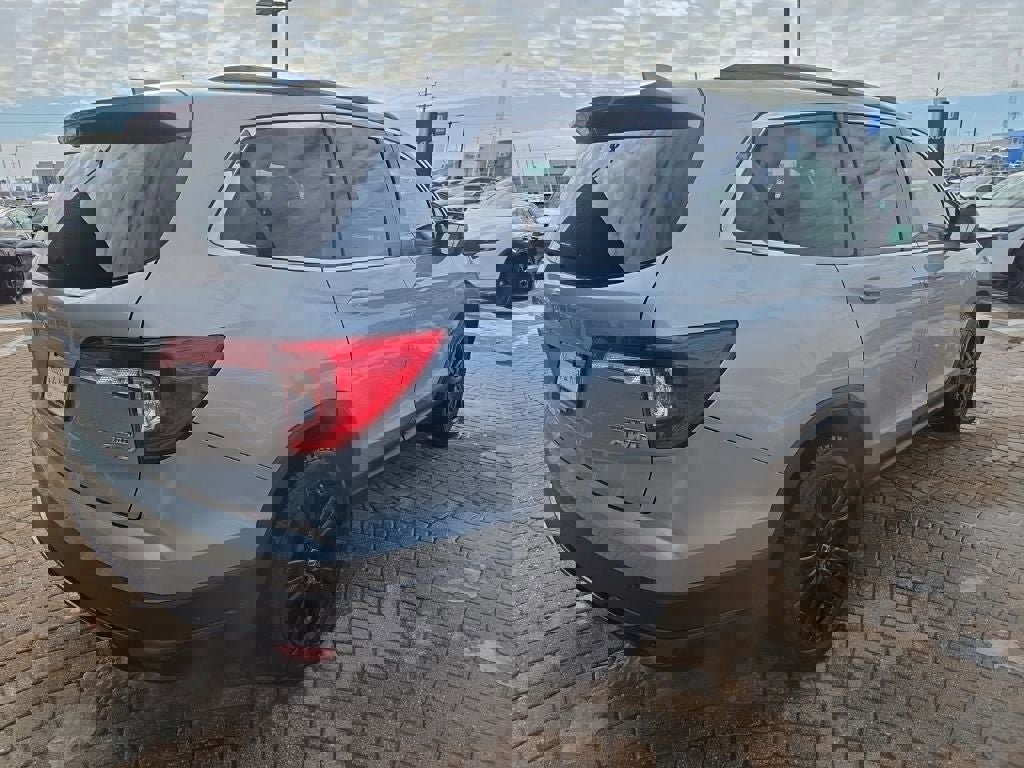 Used 2021 Honda Pilot Special Edition image 5