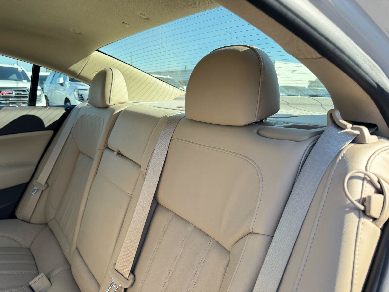 Used 2014 Buick Regal FWD image 15