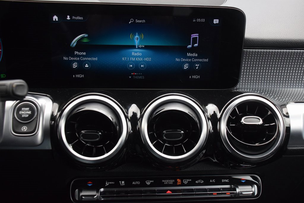 Certified 2022 Mercedes-Benz GLB 250 image 24