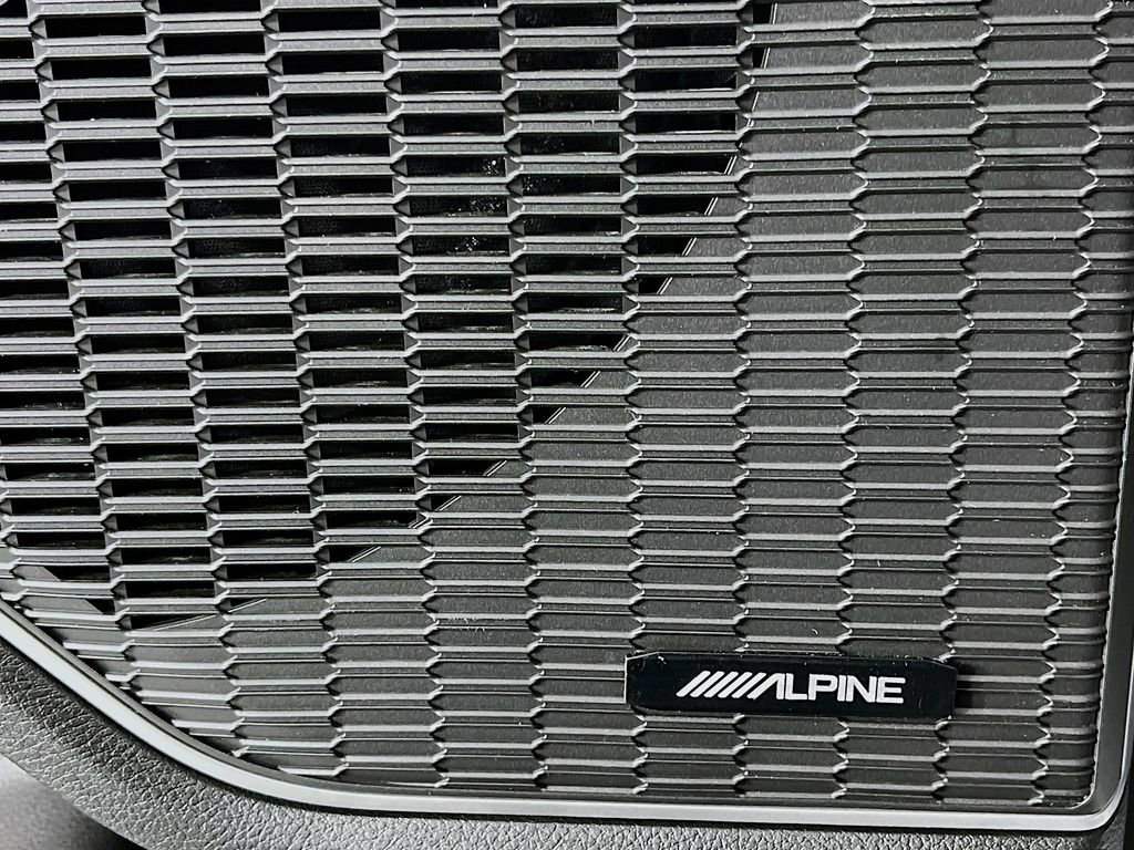 Used 2021 Jeep Grand Cherokee L Limited image 25