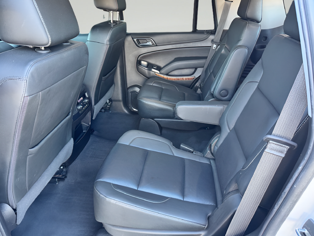Used 2019 Chevrolet Tahoe Premier AWD/4WD image 35