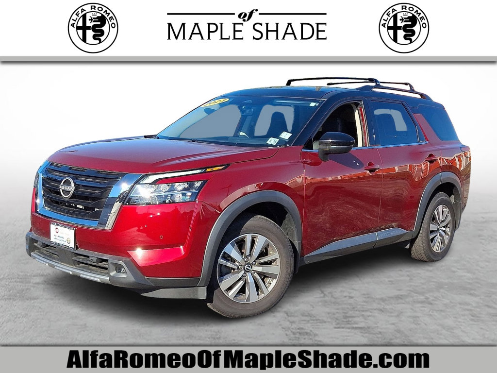 Used 2023 Nissan Pathfinder SL