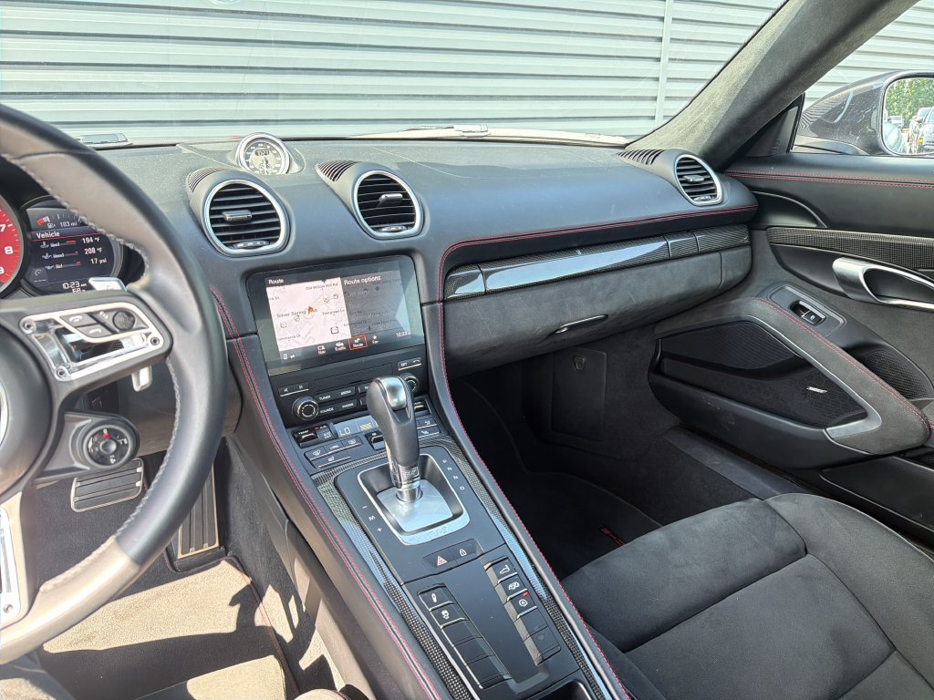 Certified 2025 Porsche 718 Cayman GTS RWD image 27