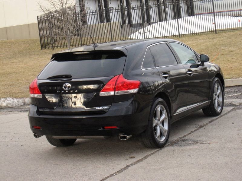 Used 2012 Toyota Venza XLE AWD/4WD image 13