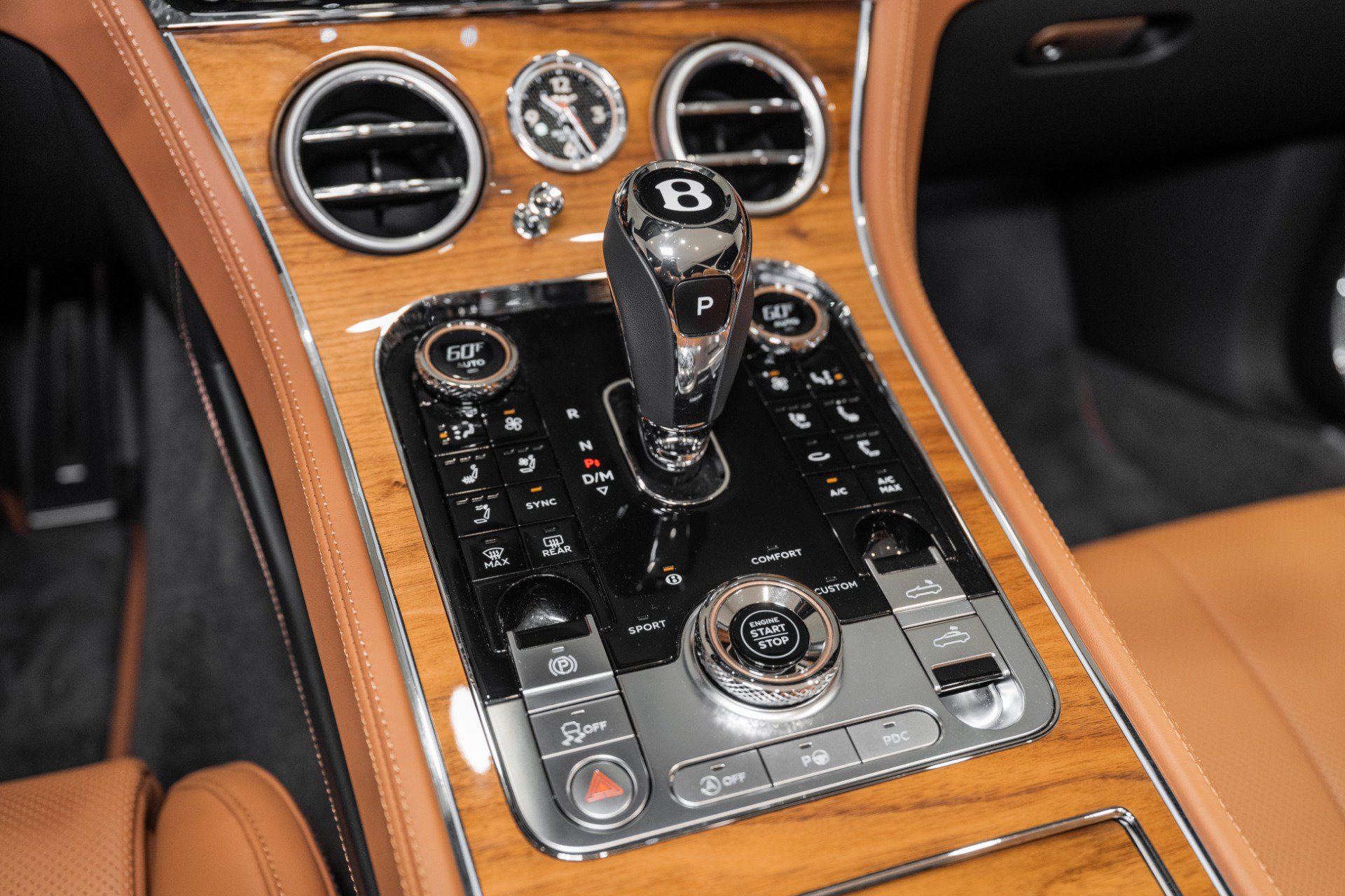 New 2024 Bentley Continental GT V8 AWD/4WD image 38