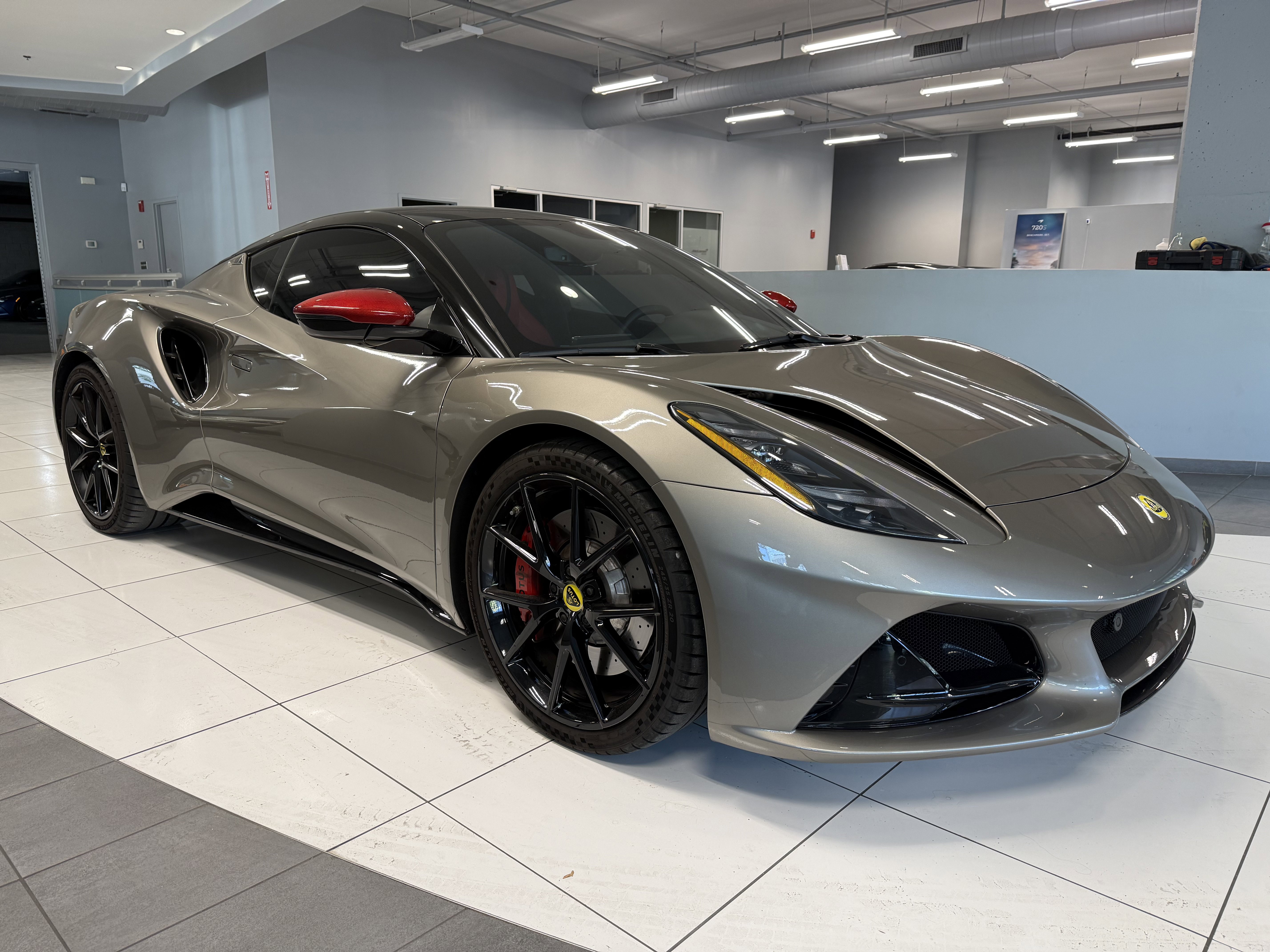 Used 2024 Lotus Emira First Edition image 7