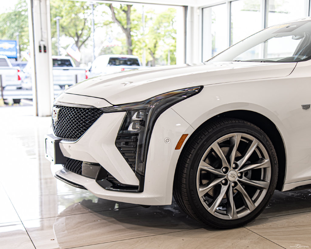 Used 2025 Cadillac CT5 Sport w/ Sun And Sound Package AWD/4WD image 4