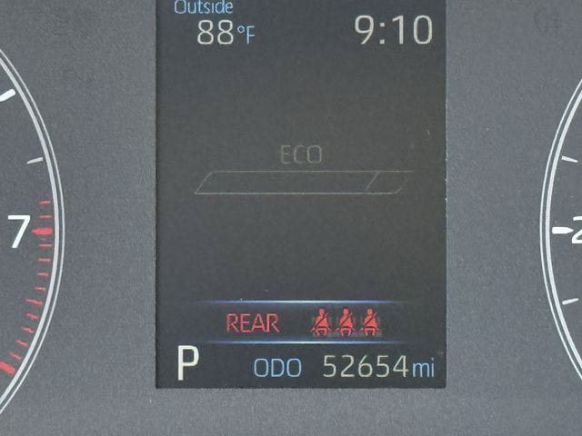 Used 2025 Toyota Corolla LE FWD image 16