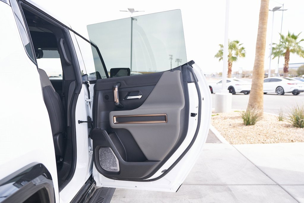 Used 2025 GMC Hummer EV 3X image 15