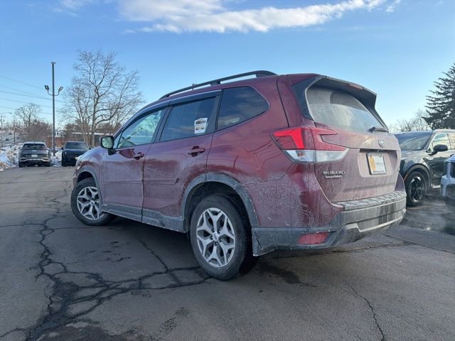 Used 2021 Subaru Forester Premium image 5