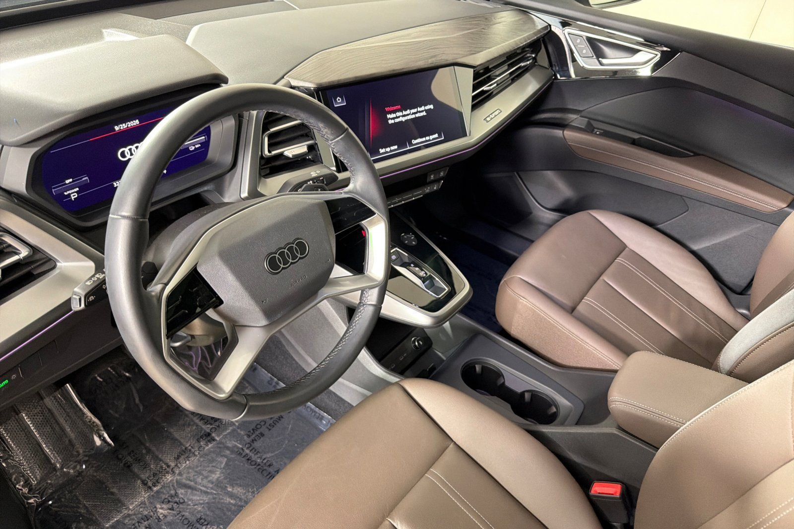 Certified 2023 Audi Q4 e-tron Premium Plus w/ Premium Plus AWD/4WD image 9