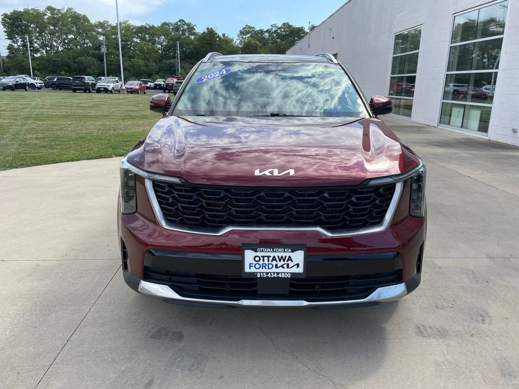Used 2024 Kia Sorento S w/ Panoramic Sunroof Package AWD/4WD image 3