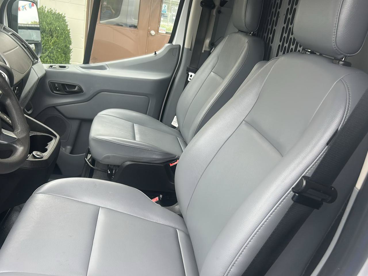 Used 2019 Ford Transit 150 130 Low Roof RWD image 19