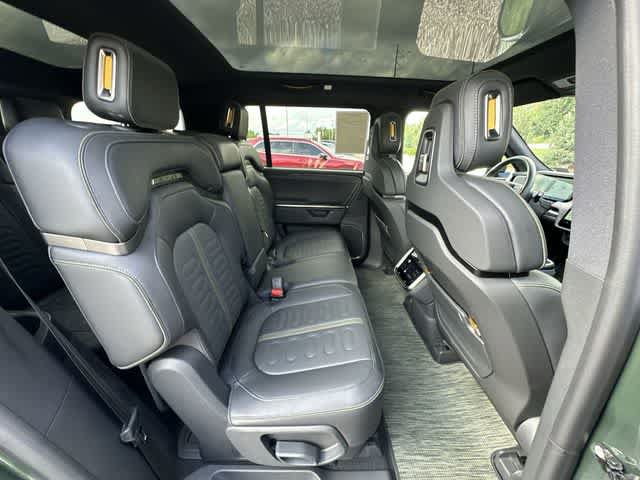 Used 2026 Rivian R1S Adventure Dual AWD/4WD image 24