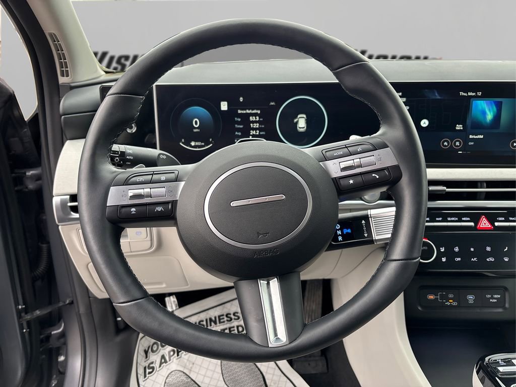 Used 2025 Hyundai Tucson Limited image 22