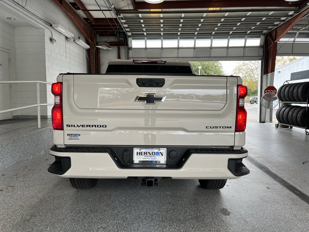 New 2026 Chevrolet Silverado 1500 Custom RWD image 7