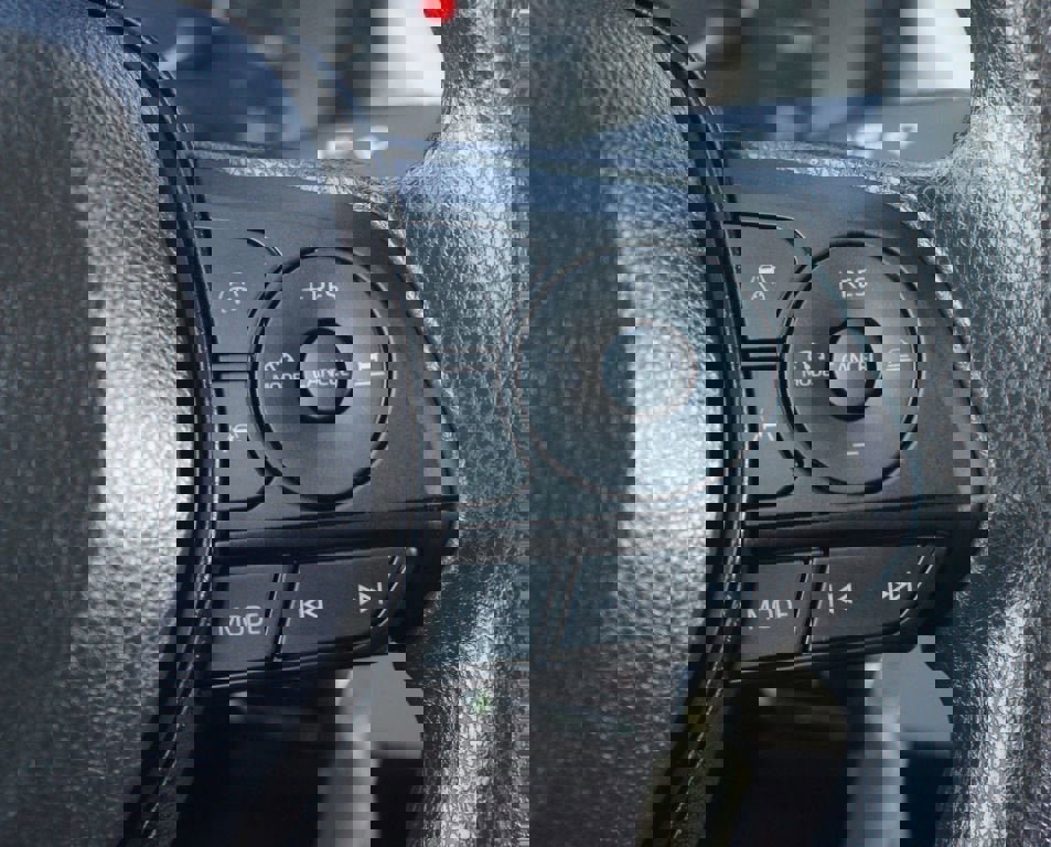 Used 2024 Toyota Corolla LE image 9