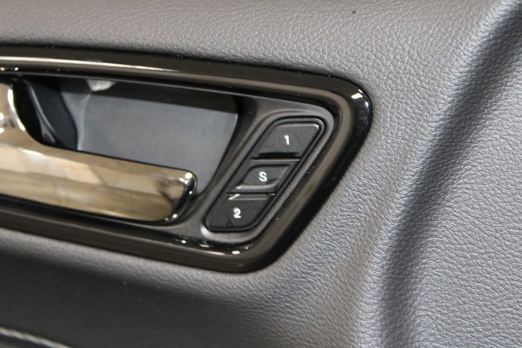 Used 2025 Dodge Durango R/T image 26