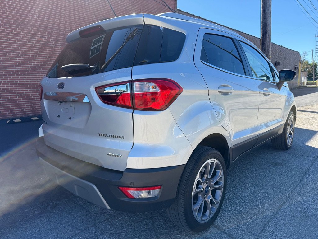 Used 2020 Ford EcoSport Titanium image 3