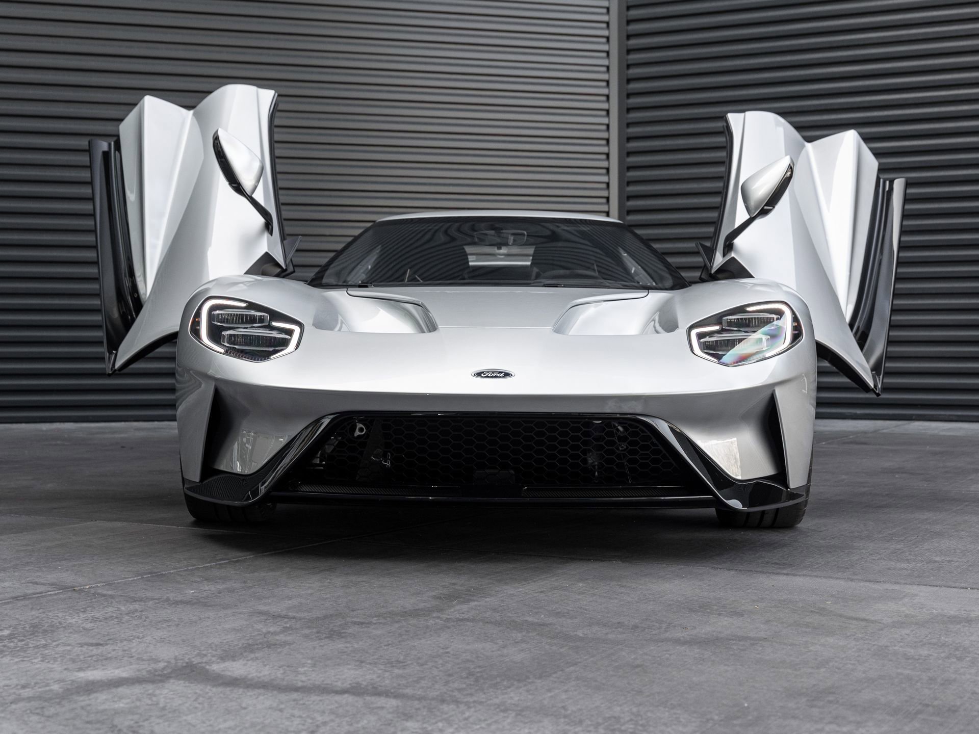 Used 2018 Ford GT image 41