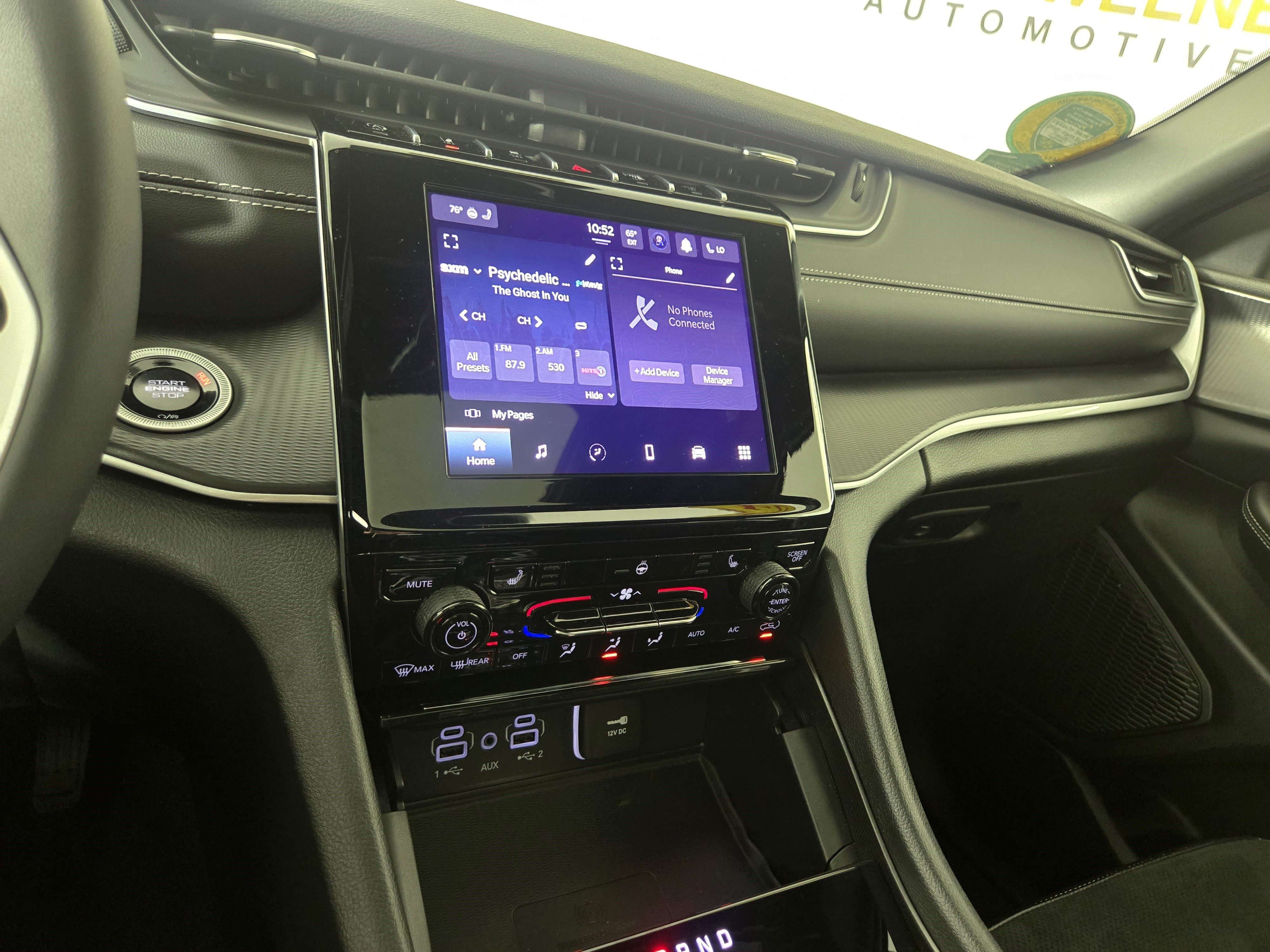 Certified 2024 Jeep Grand Cherokee L Altitude image 24