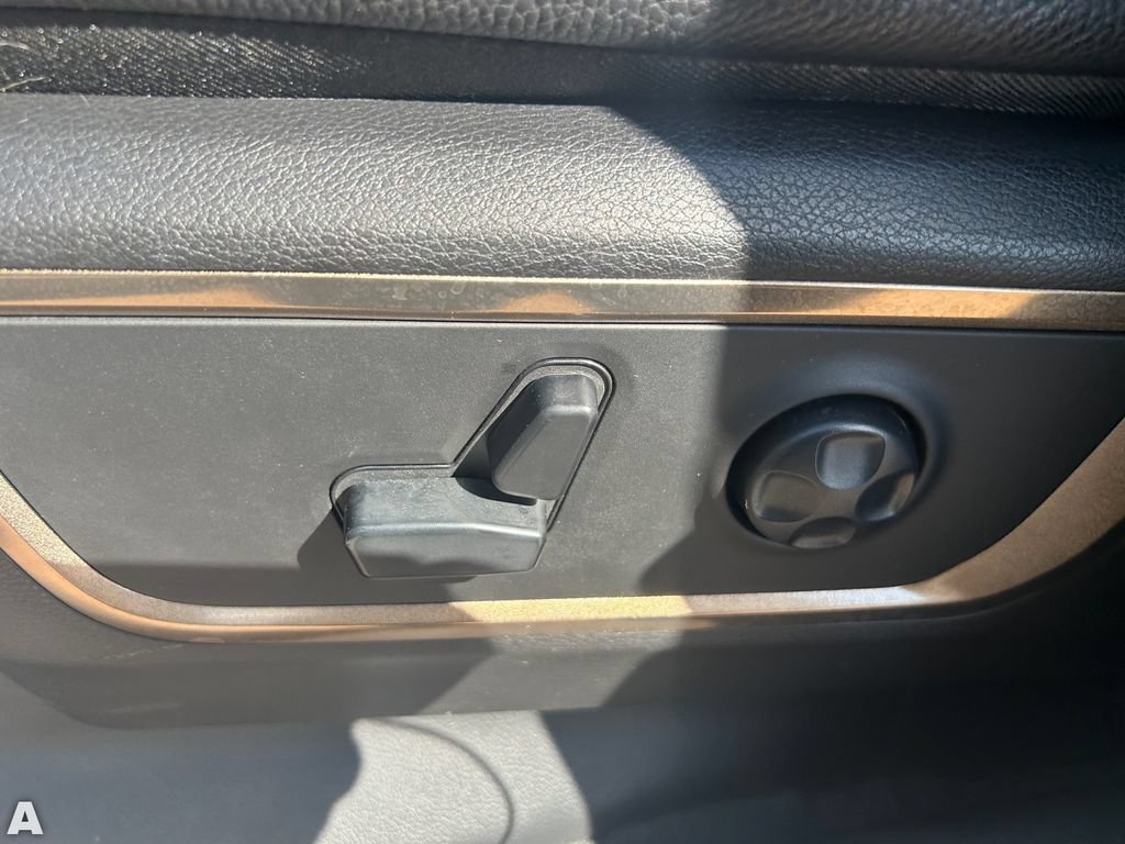 Used 2019 RAM 1500 Limited AWD/4WD image 21
