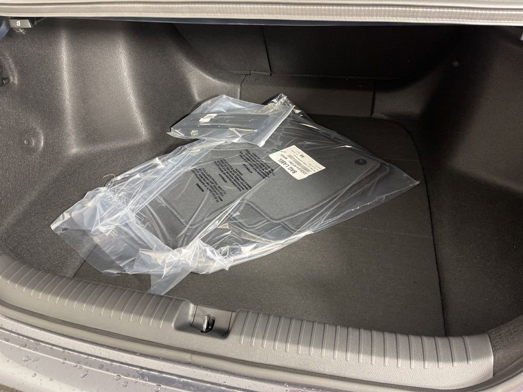 New 2025 Honda Accord SE image 19