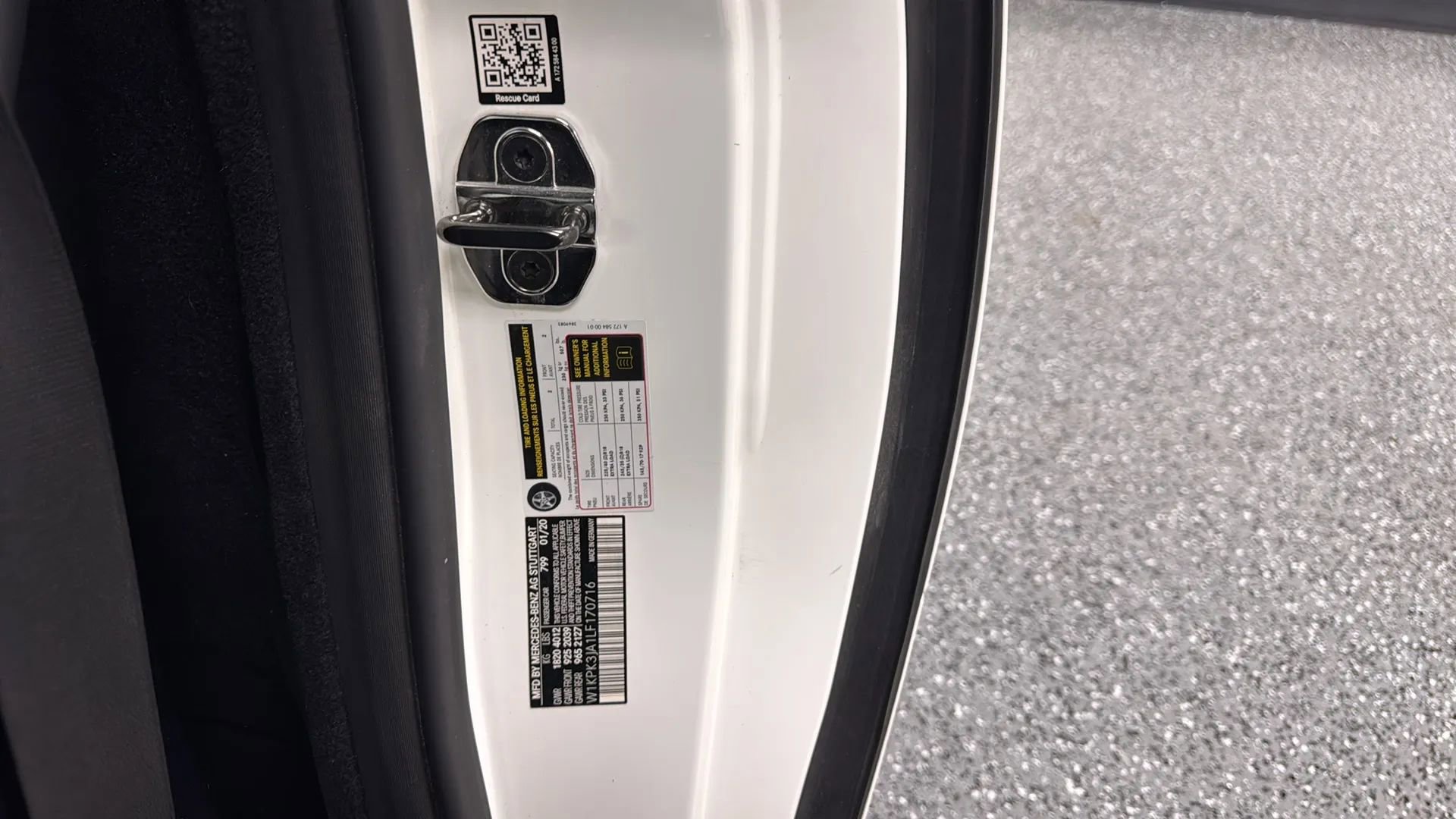 Used 2020 Mercedes-Benz SLC 300 image 54