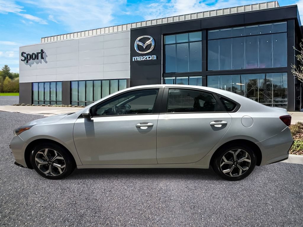 Used 2021 Kia Forte LXS FWD image 7