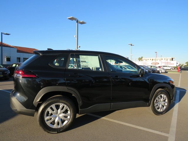 New 2026 Toyota Corolla Cross L image 13