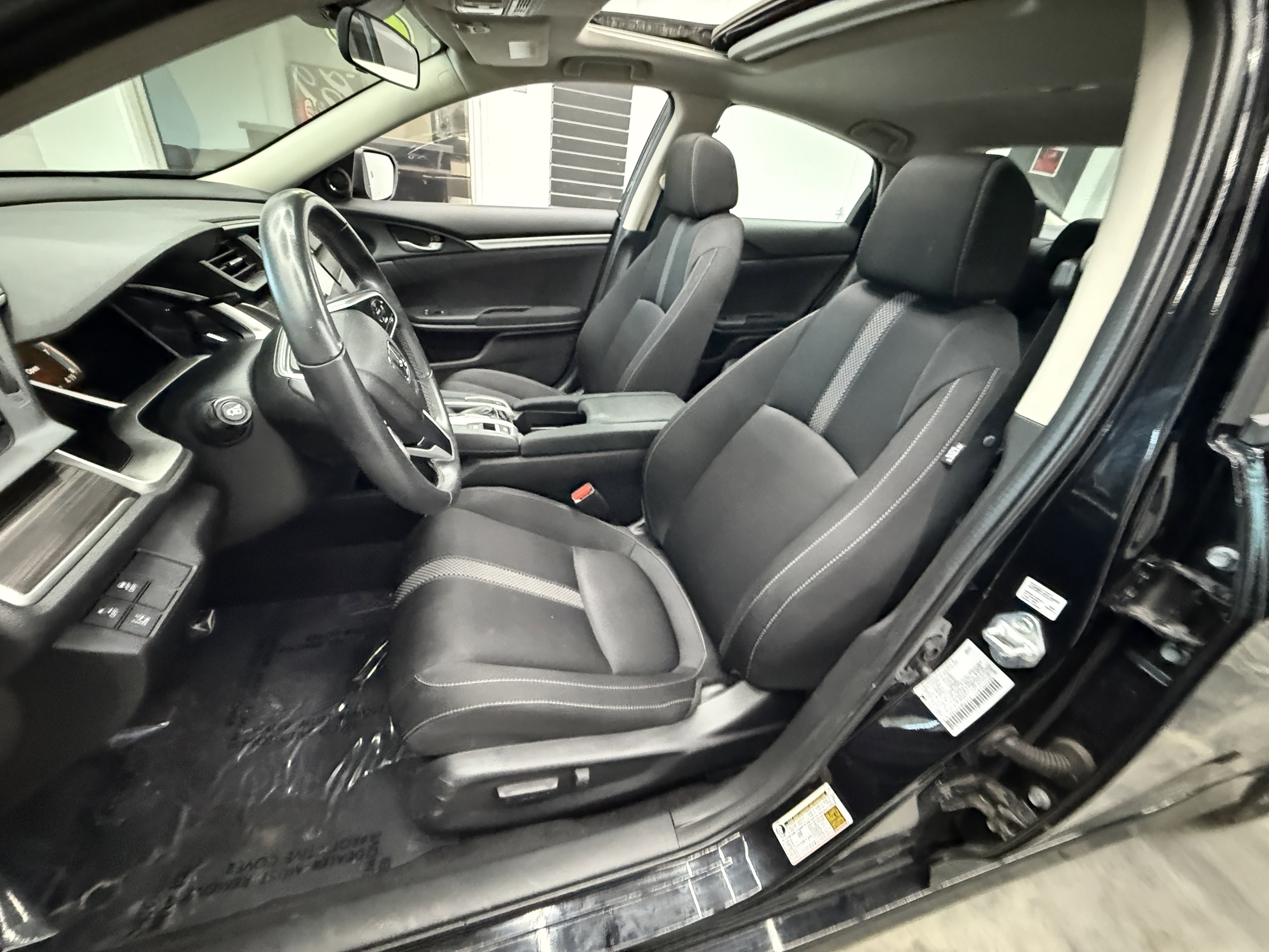 Used 2021 Honda Civic EX image 11