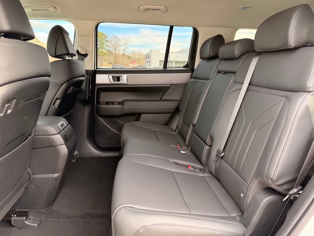 New 2027 Hyundai Santa Fe SEL FWD image 24