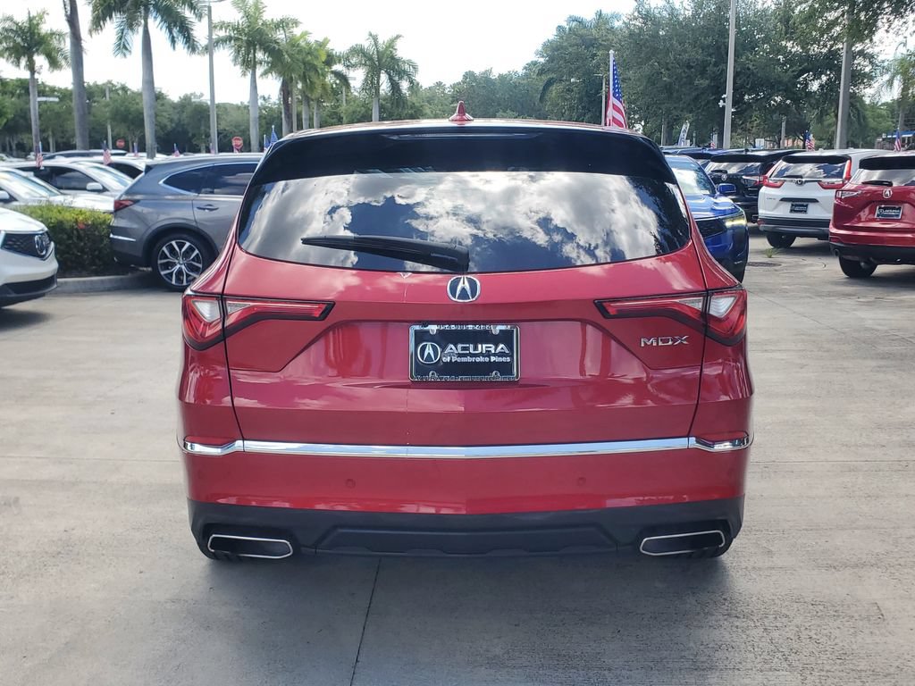 Certified 2022 Acura MDX FWD w/ Technology Package image 6