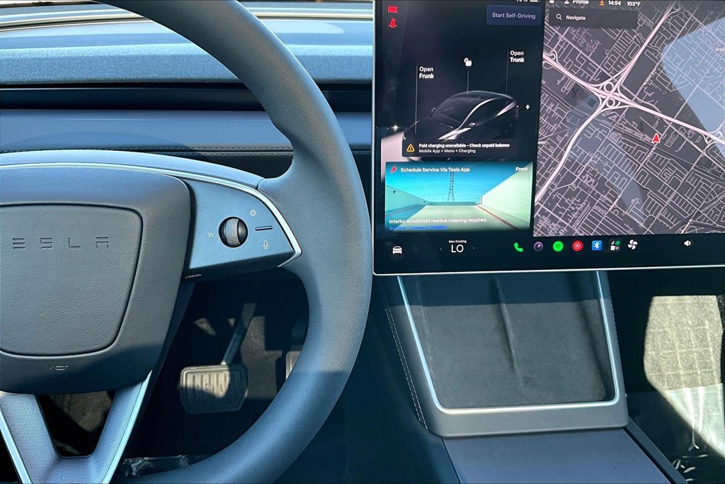 Used 2026 Tesla Model Y 2WD image 12
