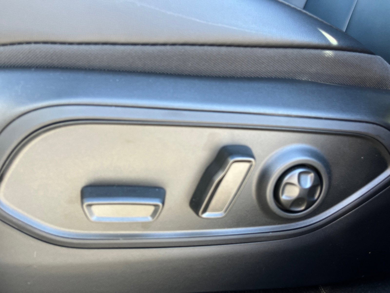 New 2026 Jeep Grand Cherokee Limited image 13