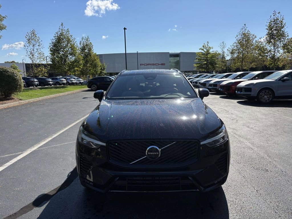 New 2026 Volvo XC60 B5 Plus w/ Protection Package Premier image 2