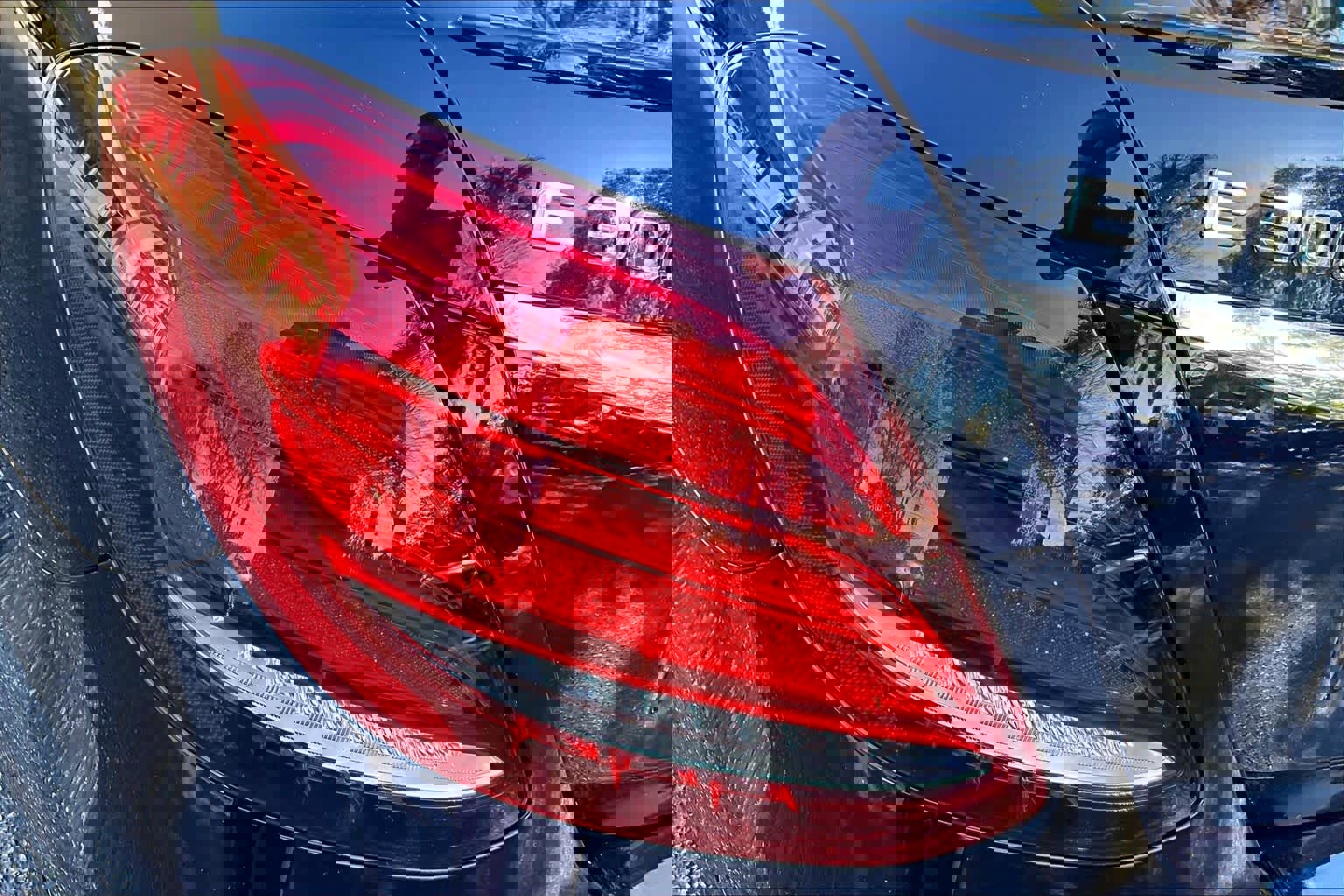 Used 2018 Mercedes-Benz E 300 image 28