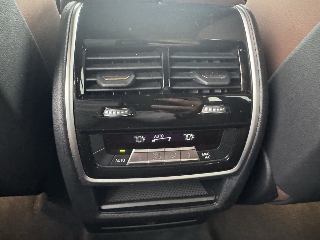 Used 2019 BMW X5 xDrive40i w/ Convenience Package image 16