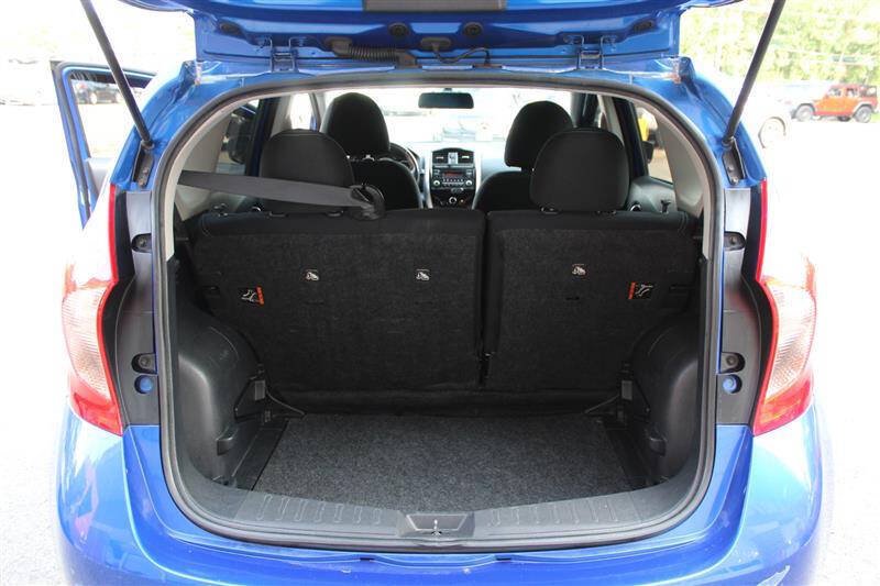 Used 2015 Nissan Versa Note SV FWD image 22