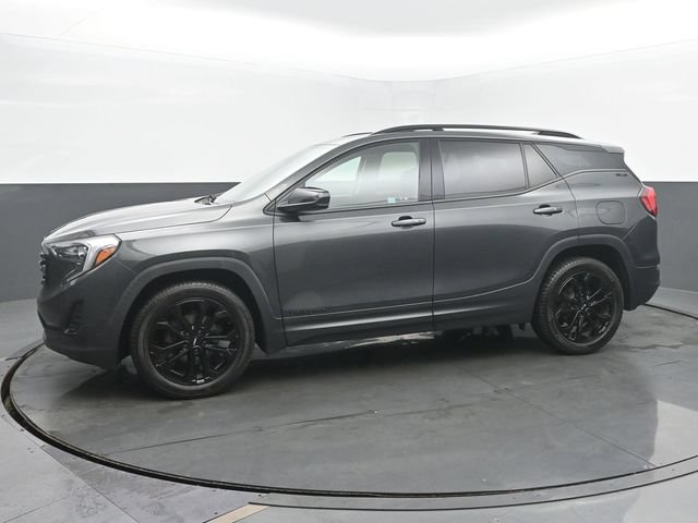 Used 2020 GMC Terrain SLE w/ Elevation Edition FWD image 2