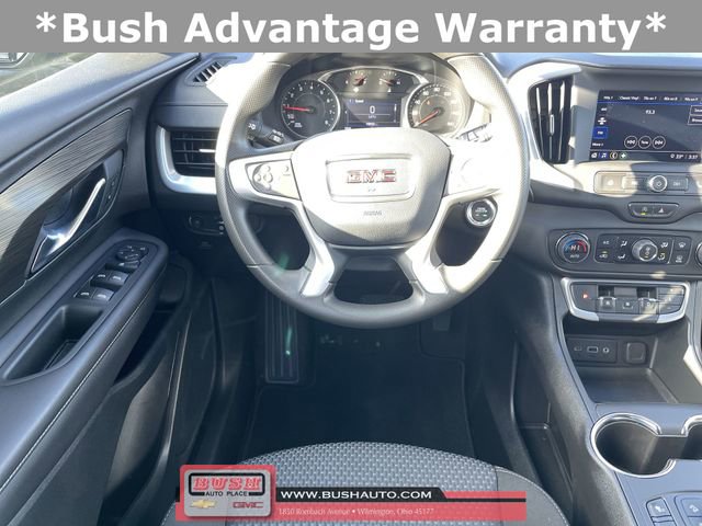 Used 2022 GMC Terrain SLE w/ Driver Convenience Package image 10