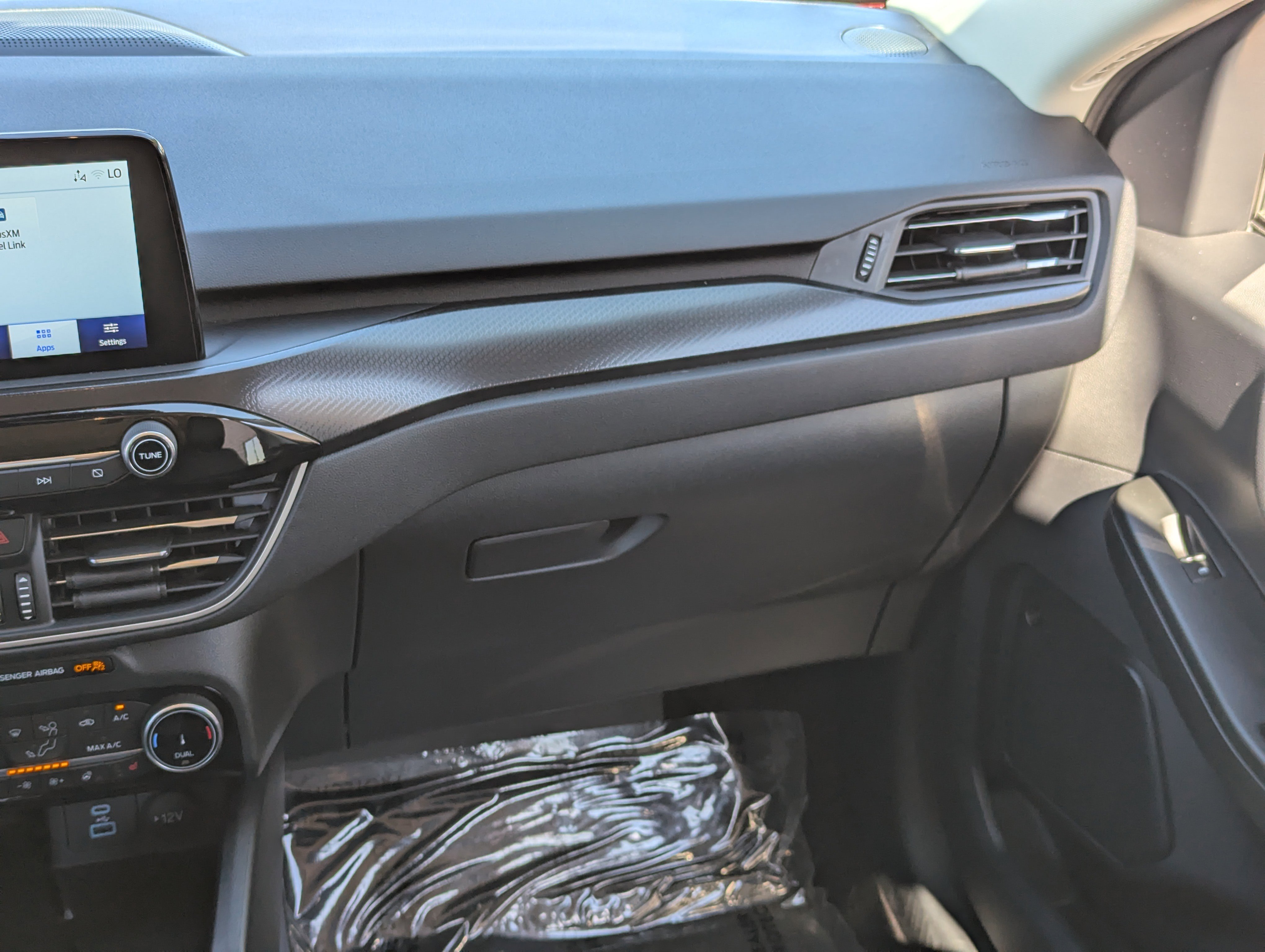 Used 2022 Ford Escape SEL w/ SEL Stealth AWD Package image 15